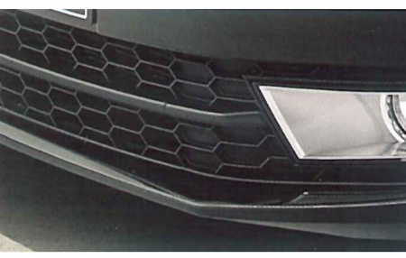 Молдинг переднего бампера Skoda Octavia III 2013-н.в. черный