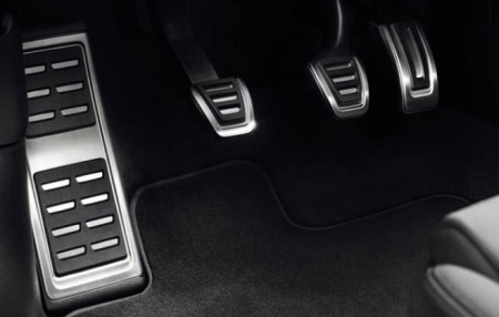 Накладки на педали Skoda Kodiaq 2017-н.в., Octavia III 2013-н.в., Rapid 2012-н.в., Superb III 2015-н.в. МКПП
