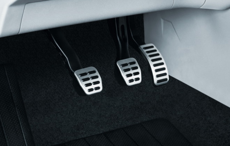 Накладки на педали Skoda Fabia II 2006-2014, Octavia II 2004-2012, Roomster 2006-2015, Rapid 2012-н.в. в стиле RS