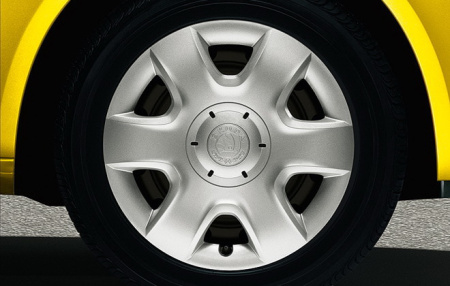 Колпак колеса Skoda Fabia II 2006-2014, Roomster 2006-2015 R15 Hermes (комплект)