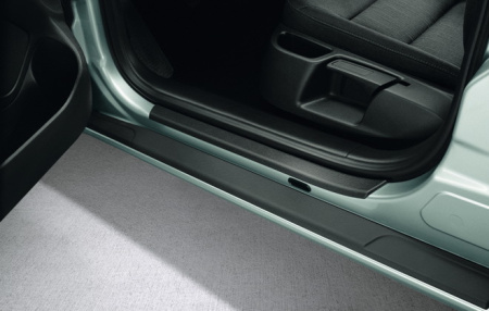 Накладки на пороги Skoda Octavia II 2004-2012